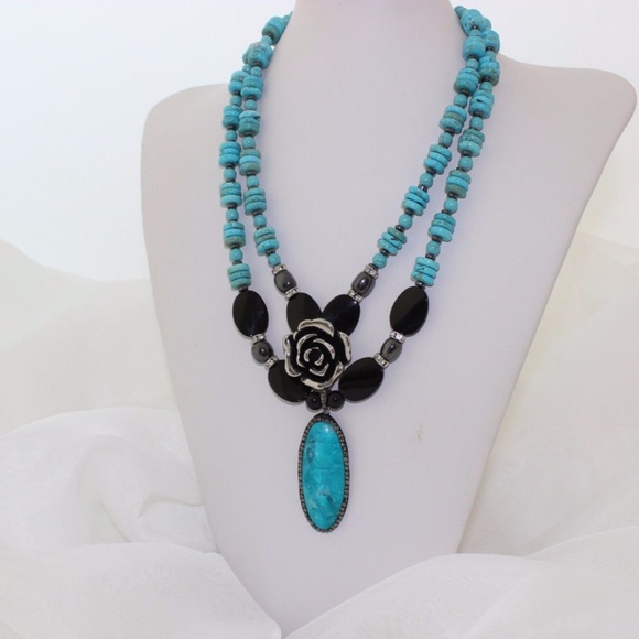 Pendants Multi Strand Necklace - Picture 3 of 9